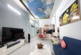 Ngộp Bán Nhà Hẻm Xe Hơi 130m2_4*32 Chỉ 6.8 tỷ QL13 Hiệp Bình Phước Thủ Đức Giá Đầu Tư 

         
Ngộp Bán Nhà Hẻm Xe Hơi 130m2_4*32 Chỉ 6.8 tỷ